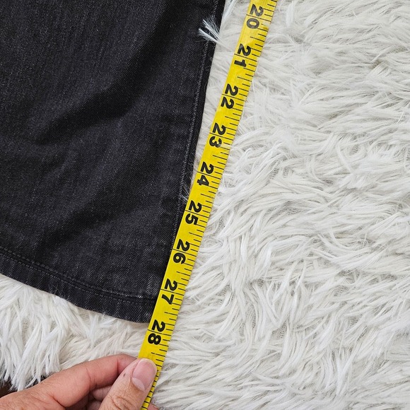 Elizabeth and James Sz 32 Classic Black High Rise Flare Leg Denim Jeans - Picture 4 of 9